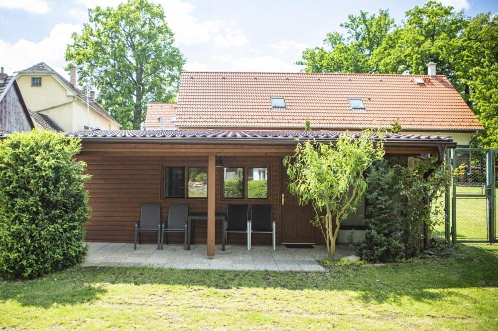 Ubytovani Na Hrazi Stankov  Экстерьер фото